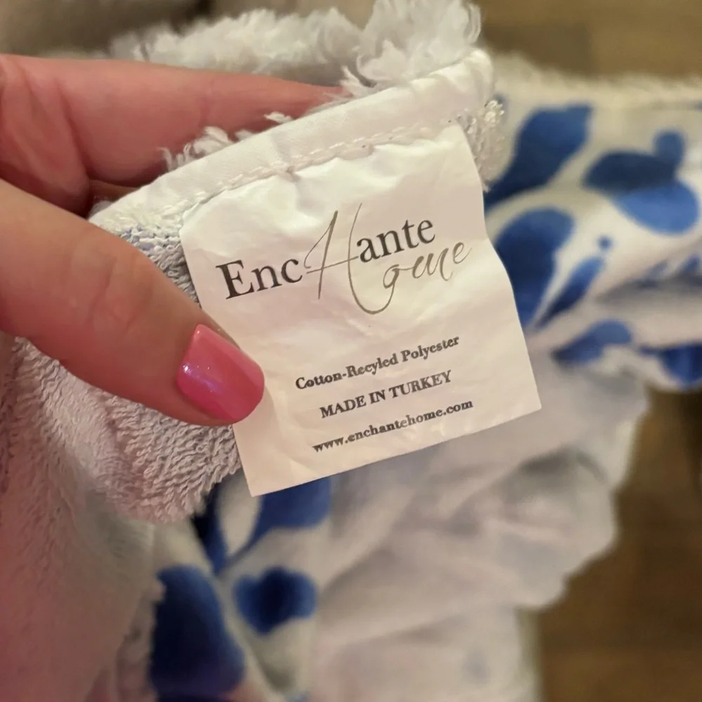 Enchante enjoy your